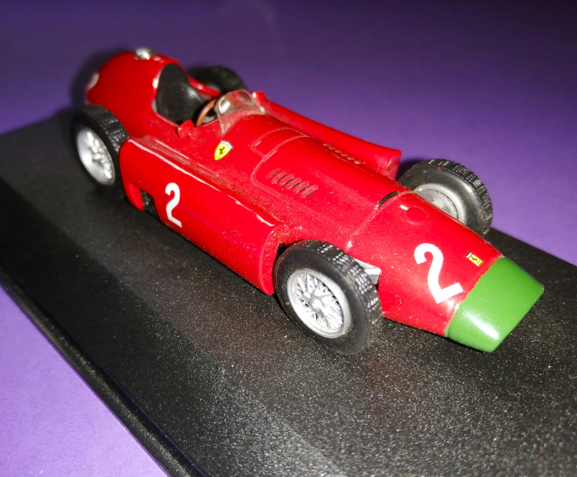 Modellauto 1:43, Peter Collins, Ferrari D50, Formel 1 Grand Prix 1956, in Original Karton.