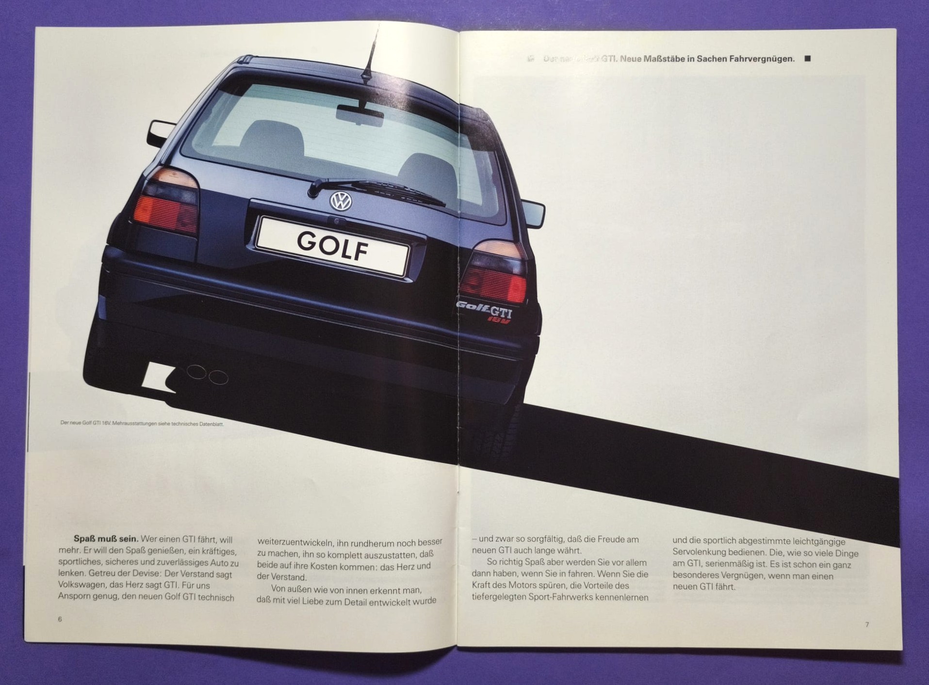 altes Original Autoprospekt, VW Golf 3 GTI 16V, Ausgabe Österreich 09/1991