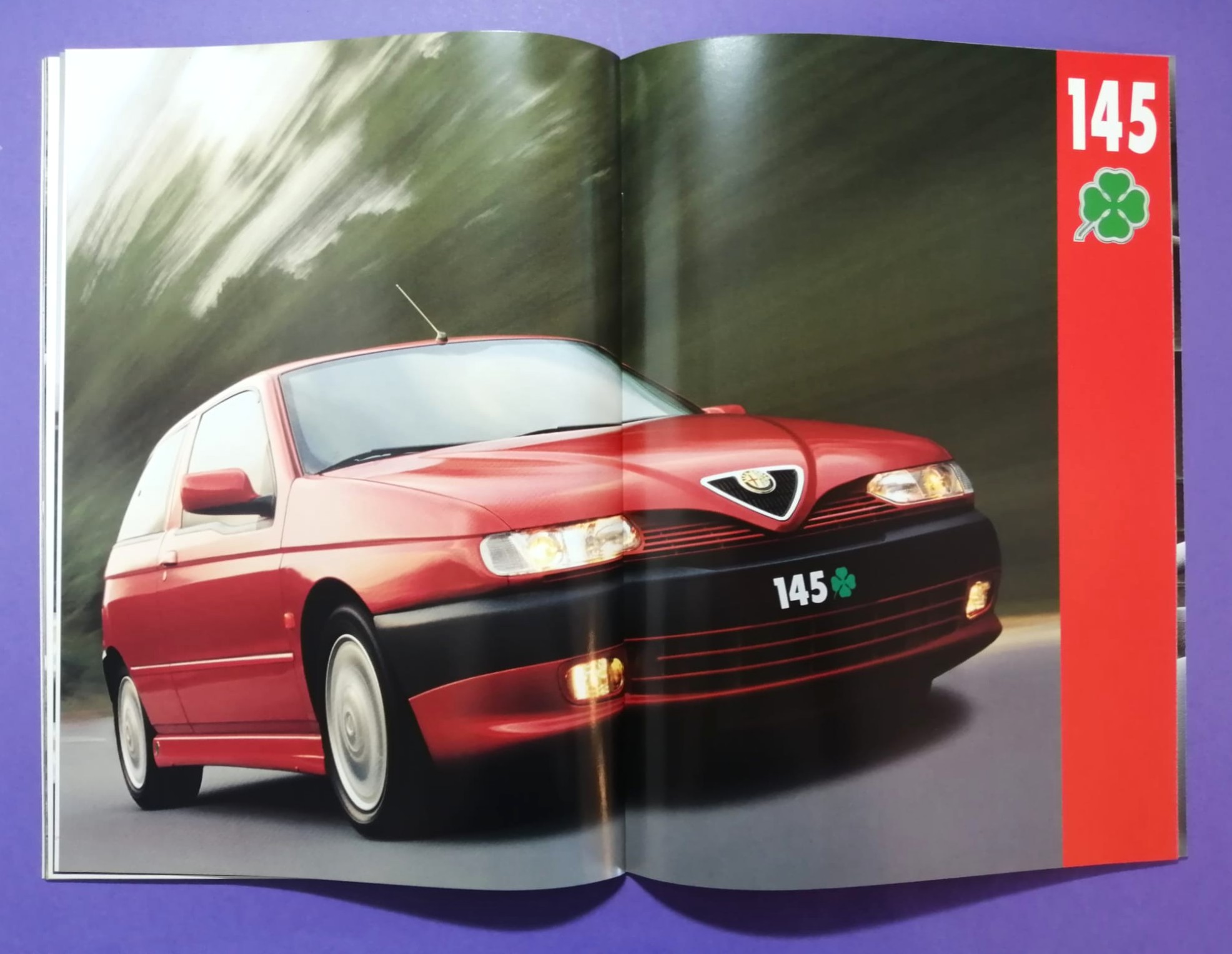 altes Original Autoprospekt, Alfa-Romeo 145, TI, Quadrifoglio,... aus dem Jahr 1997, 2 teilig