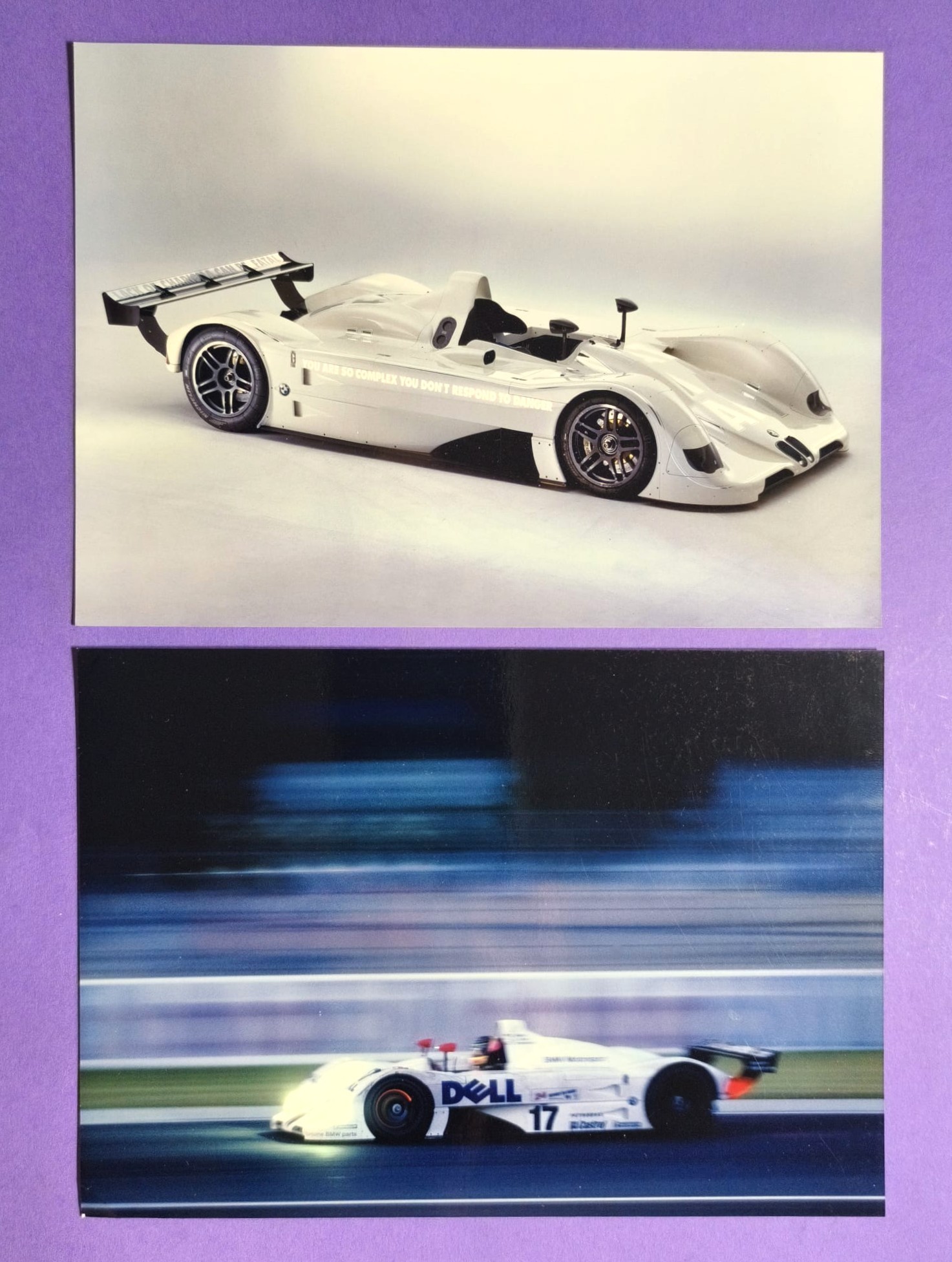 2 Stück alte Presse Werksfotos, BMW V12 LMR, 24h LeMans 1999, J.J. Lehto, T. Kristensen, J. Müller, + Art Car Jenny Holzer, 13x18cm
