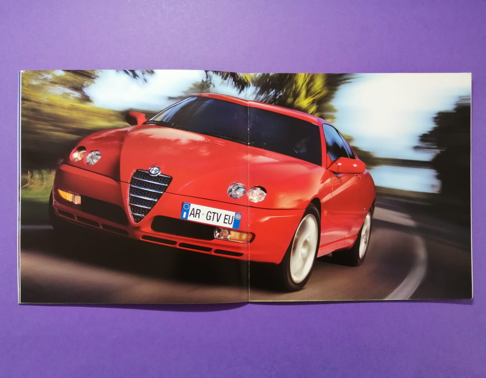 altes Original Autoprospekt, Alfa-Romeo GTV Coupe, V6.., aus den 90er Jahren, 2 teilig 
