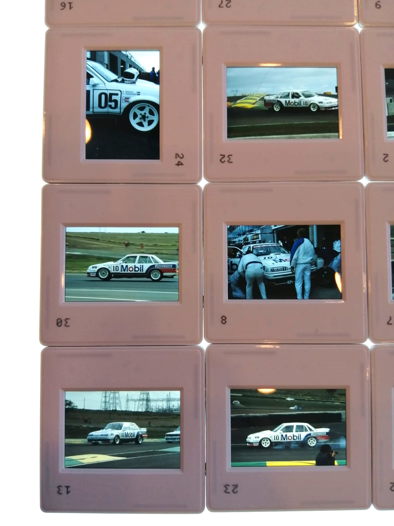 RARITÄT! 16 Stück alte Presse Foto DIAs, Brooks, Crompton, McLeod, Parsons, HDT Holden Opel Vauxhall Commodore, Tourenwagen WM Australien Calder 1987, 5x5cm