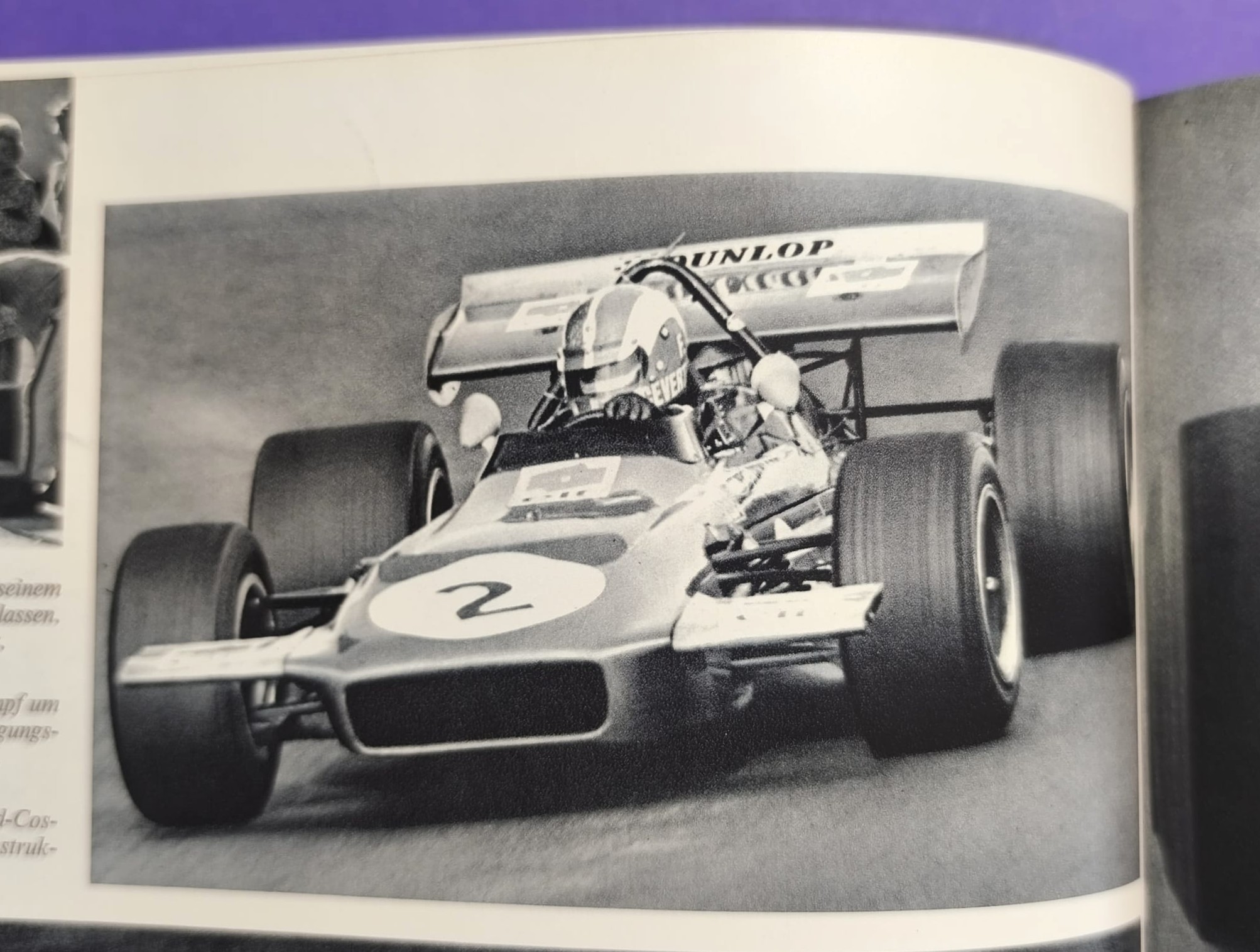 altes Buch, Auto Jahr 1970-1971, Nr. 18, Jochen Rindt Formel 1 Grand Prix Weltmeister, Lotus72, LeMans, CanAm, Indy Car,.. Stewert, Cevert, Ickx, Brabham,.. Ferrari, Porsche 917, Matra,.. Citroen SM, Straßenautos,..