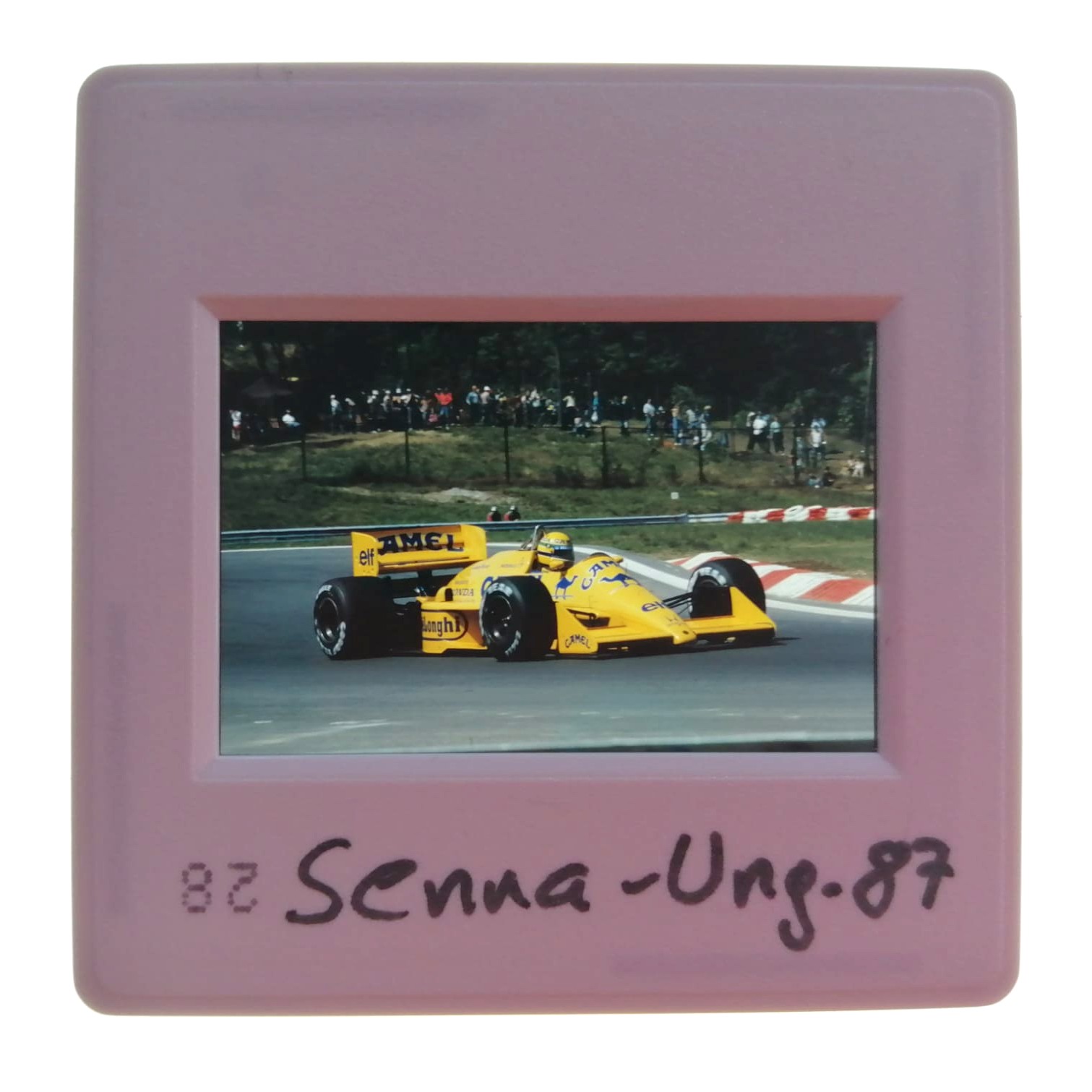 altes Presse Foto DIA, Ayrton Senna, Camel Lotus Honda, Formel 1 Grand Prix Ungarn Hungaroring Budapest 1987, 5x5cm