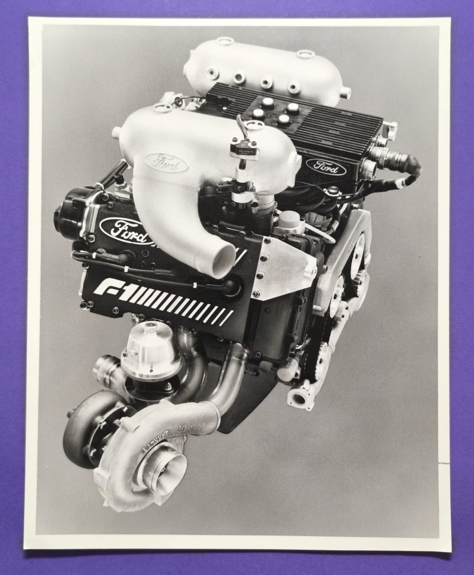 altes Pressefoto 20x25cm, Ford Cosworth GBA-TEC Turbo, Formel 1 Motor 1986 & 1987
