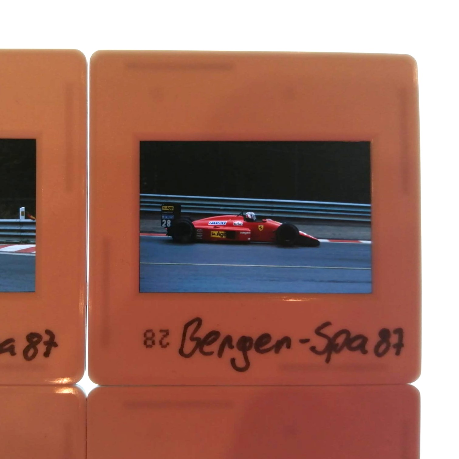 4 Stück alte Presse Foto DIAs, Gerhard Berger, Ferrari, Formel 1 Grand Prix Belgien Spa-Francorchamps 1987, 5x5cm