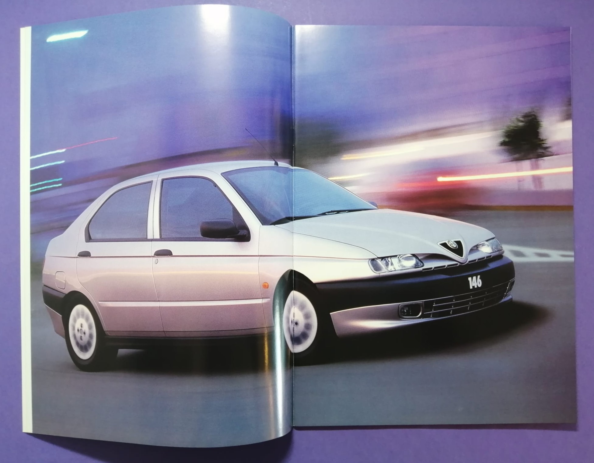 altes Original Autoprospekt, Alfa-Romeo 146, TI,... aus dem Jahr 1998, 4 teilig