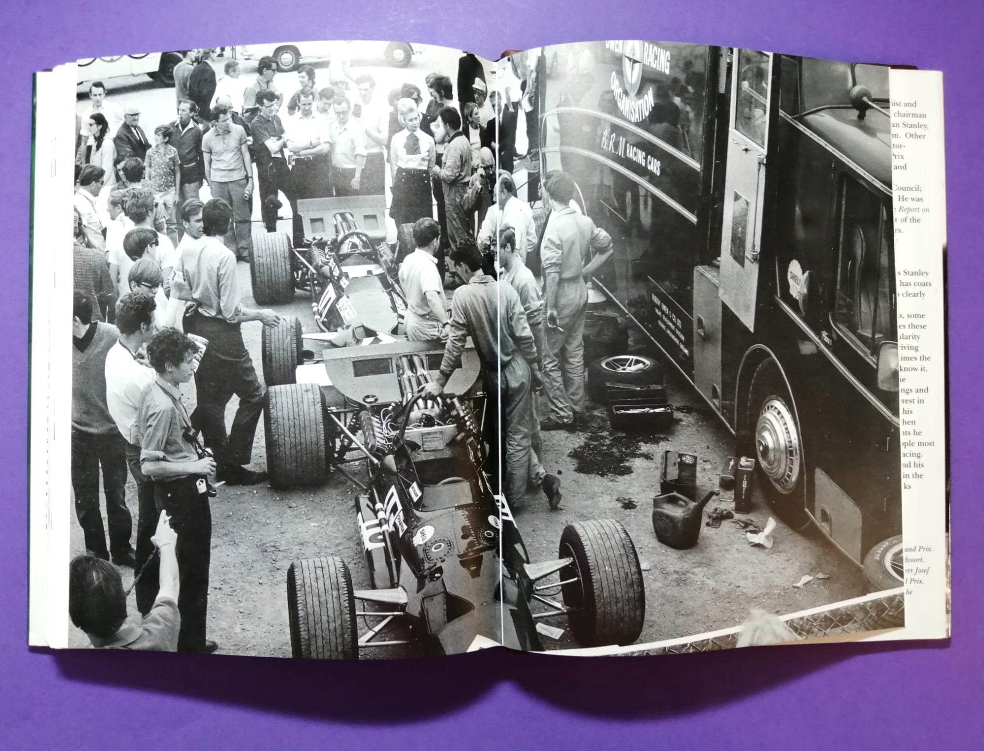 altes Buch, Grand Prix, The Legendary Years, The Personal Memories of Louis Stanley, Formel 1, Rindt, Lauda, Cevert,.. 50er bis 70er Jahre, Englisch! 