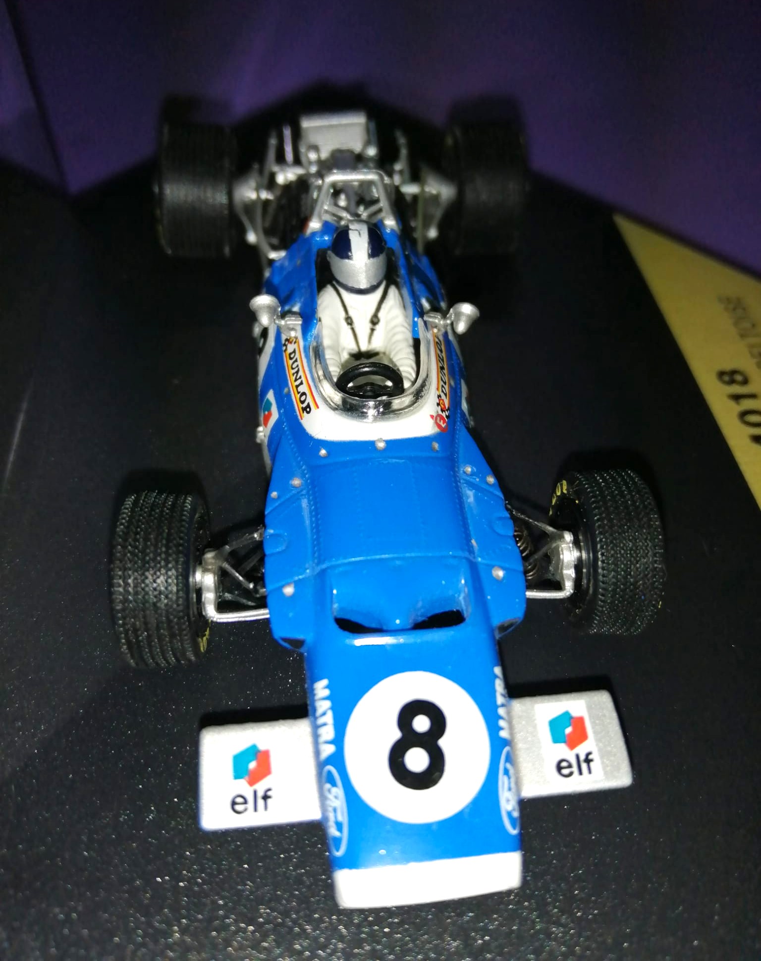 altes Quartzo Modellauto 1:43, Jean Pierre Beltoise, Matra MS80, Formel 1 Grand Prix Monaco 1969, in Original Plexiglasbox.