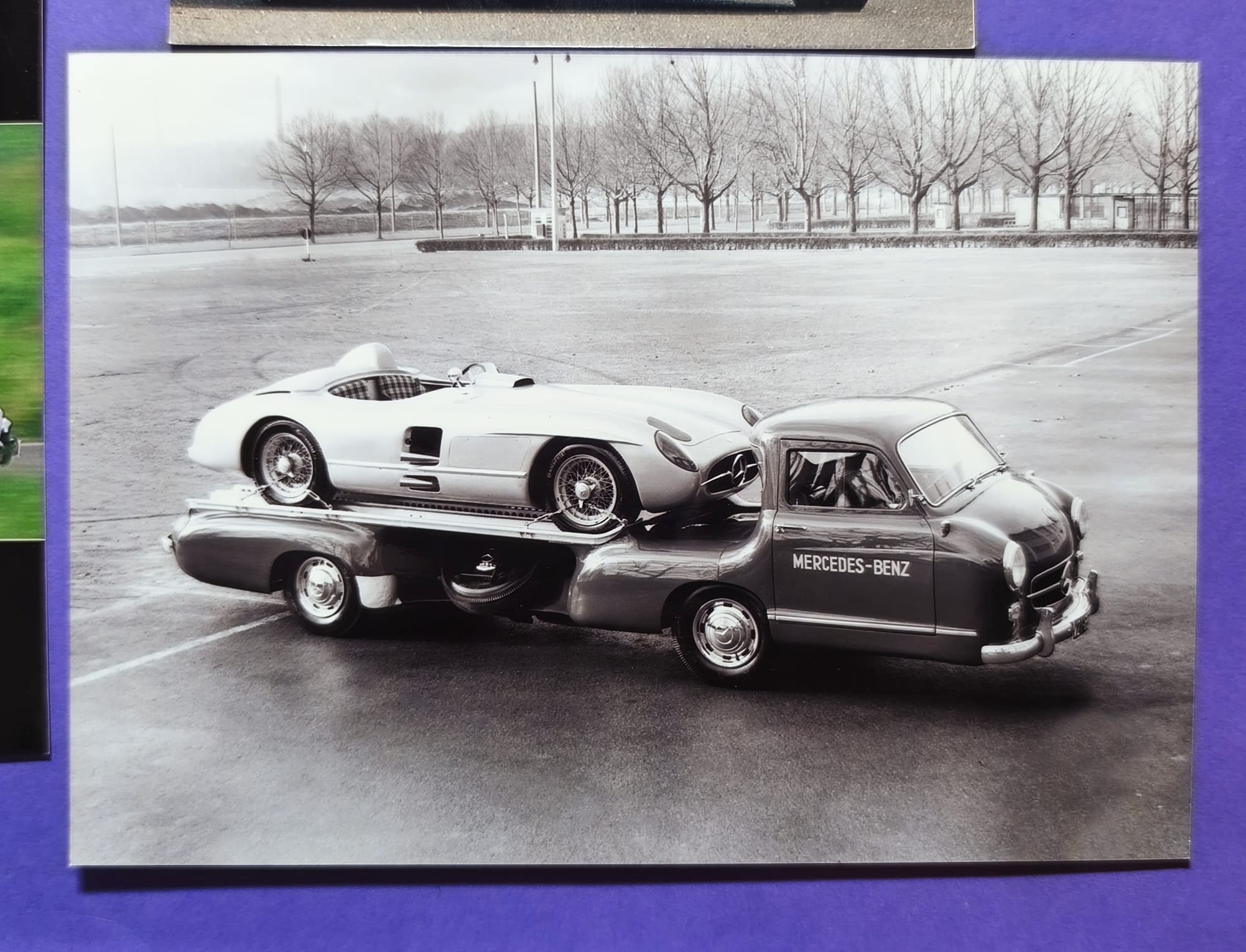 4 Stück Presse Werksfotos neuern Datums, Mercedes-Benz Renntransporter 1954, 1955, 13x18cm