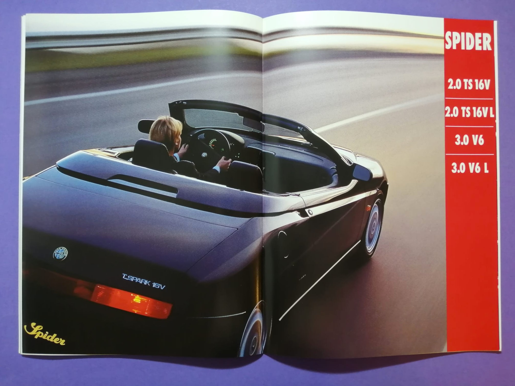 altes Original Autoprospekt, Alfa-Romeo Spider, Cabrio, Coupe, V6.., aus dem Jahr 1995, 2 teilig