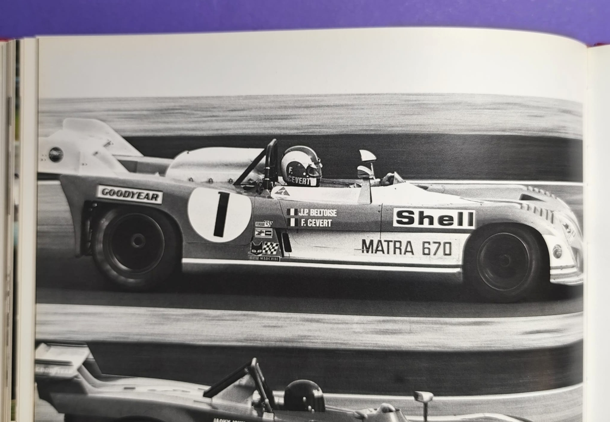 altes Buch, Auto Jahr 1973-1974, Nr. 21, Ford Capri, Fiat 124 Spider & X19, Renault Alpine 110, Matra, Porsche, .. Formel 1, 2, LeMans, Rallye, USA.. Cevert, Stewart, Peterson, Lauda.. Lotus,..