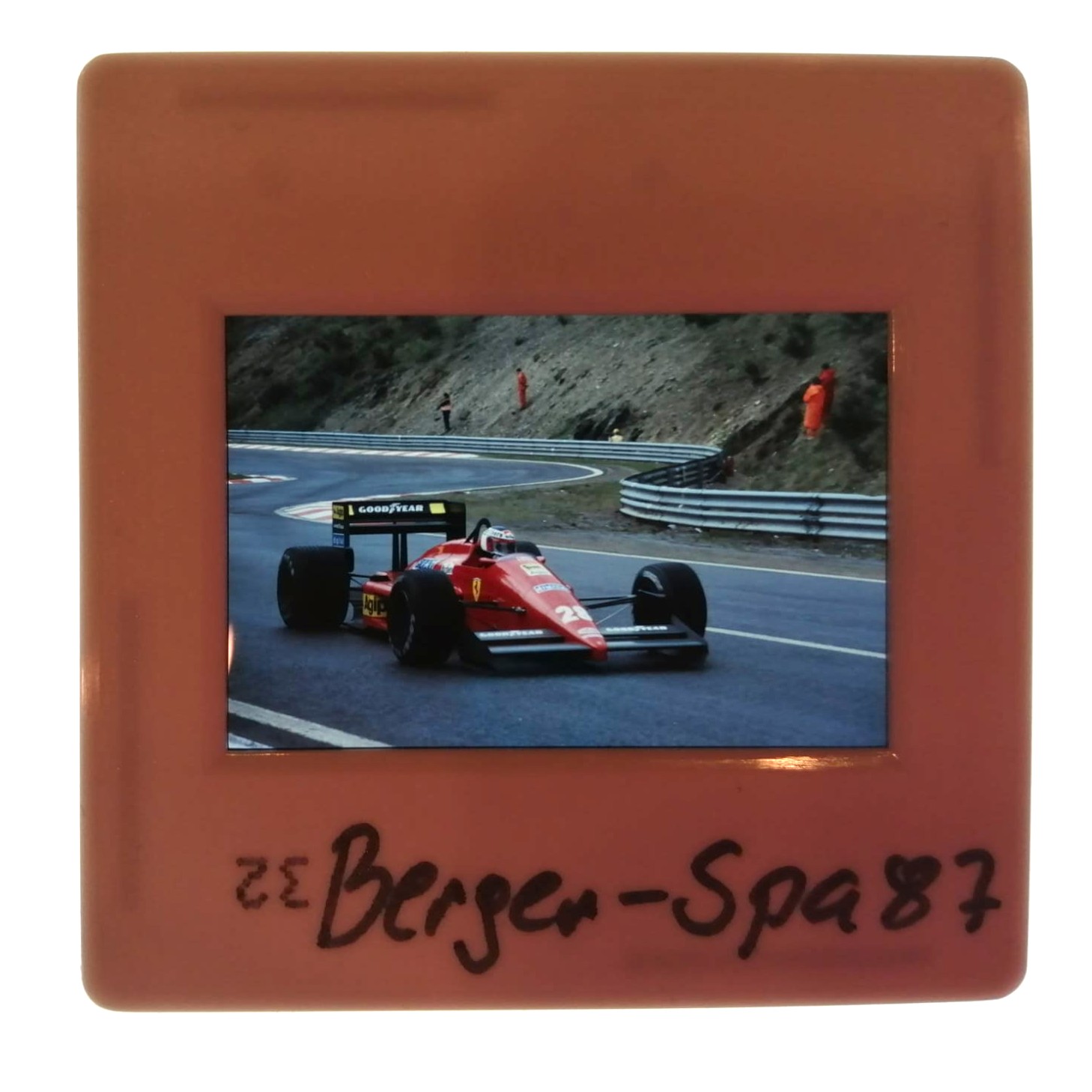 altes Presse Foto DIA, Gerhard Berger, Ferrari, Formel 1 Grand Prix Ungarn Hungaroring Budapest 1987, 5x5cm