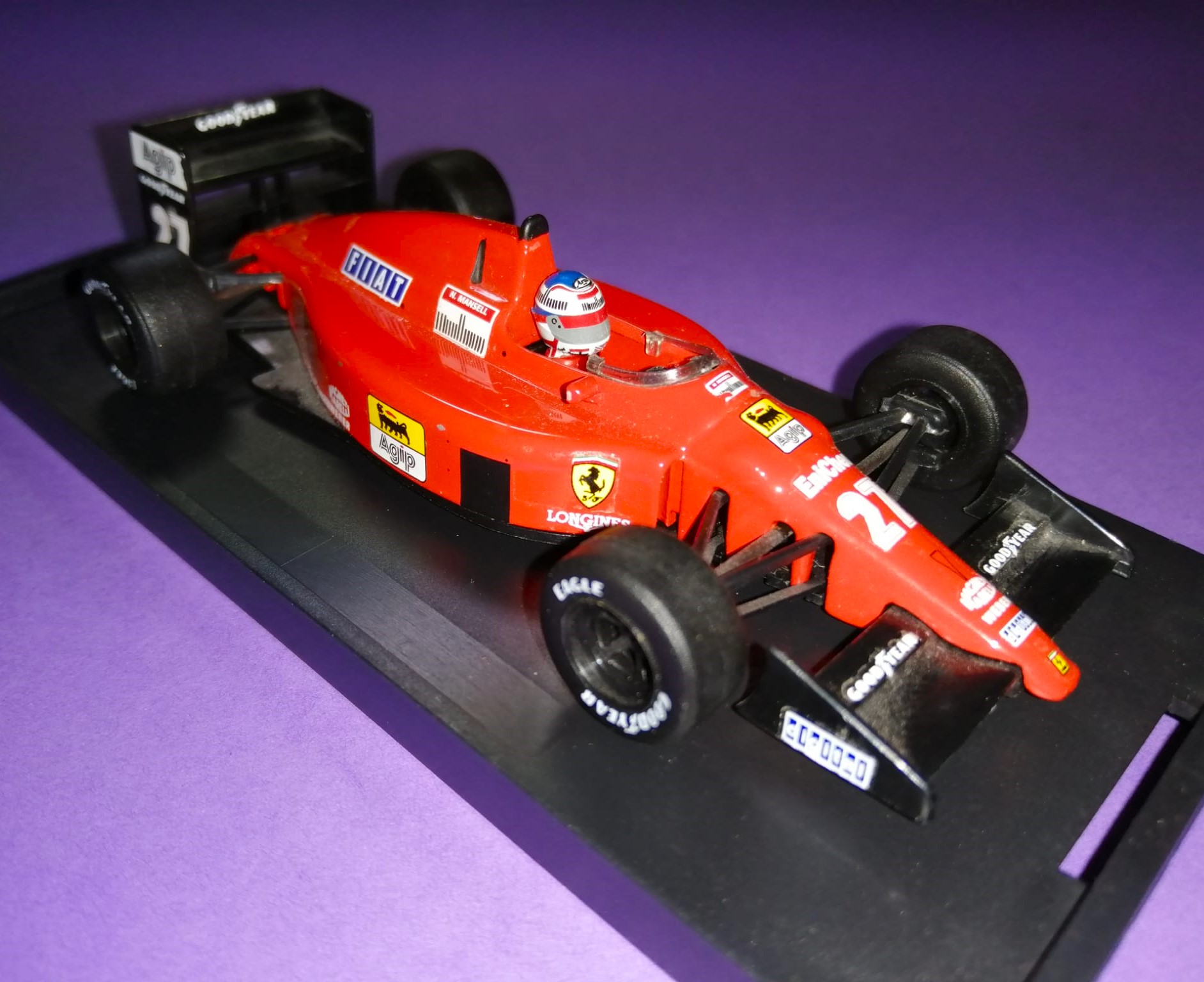 altes Modellauto 1:43, Nigel Mansell, Ferrari 640, Formel 1 Grand Prix 1989, In Plexiglasbox.