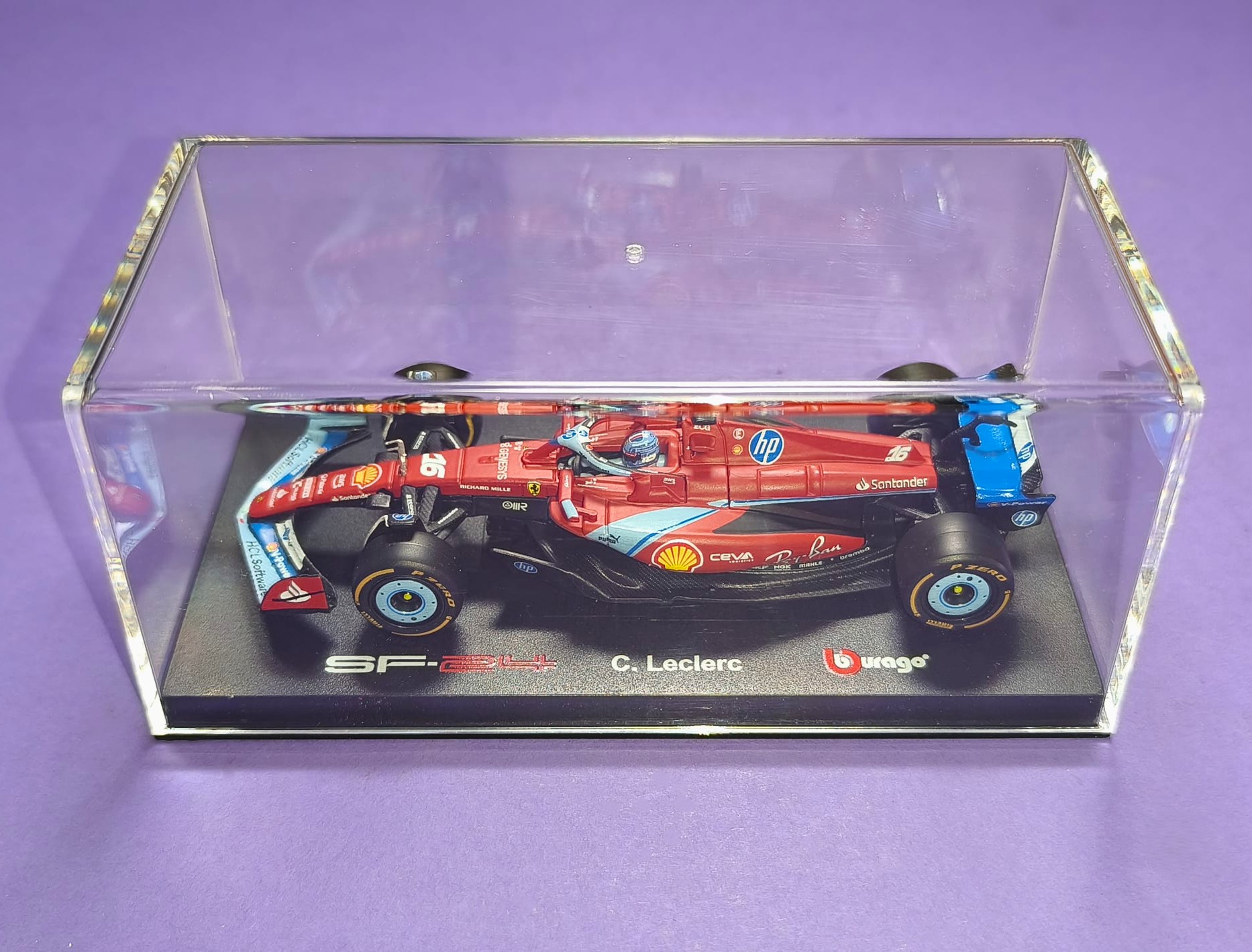 Modellauto 1:43 NEU, Charles Leclerc, Ferrari, Formel 1 Grand Prix Miami USA 2024, in Plexiglasbox und Kartonhülle.