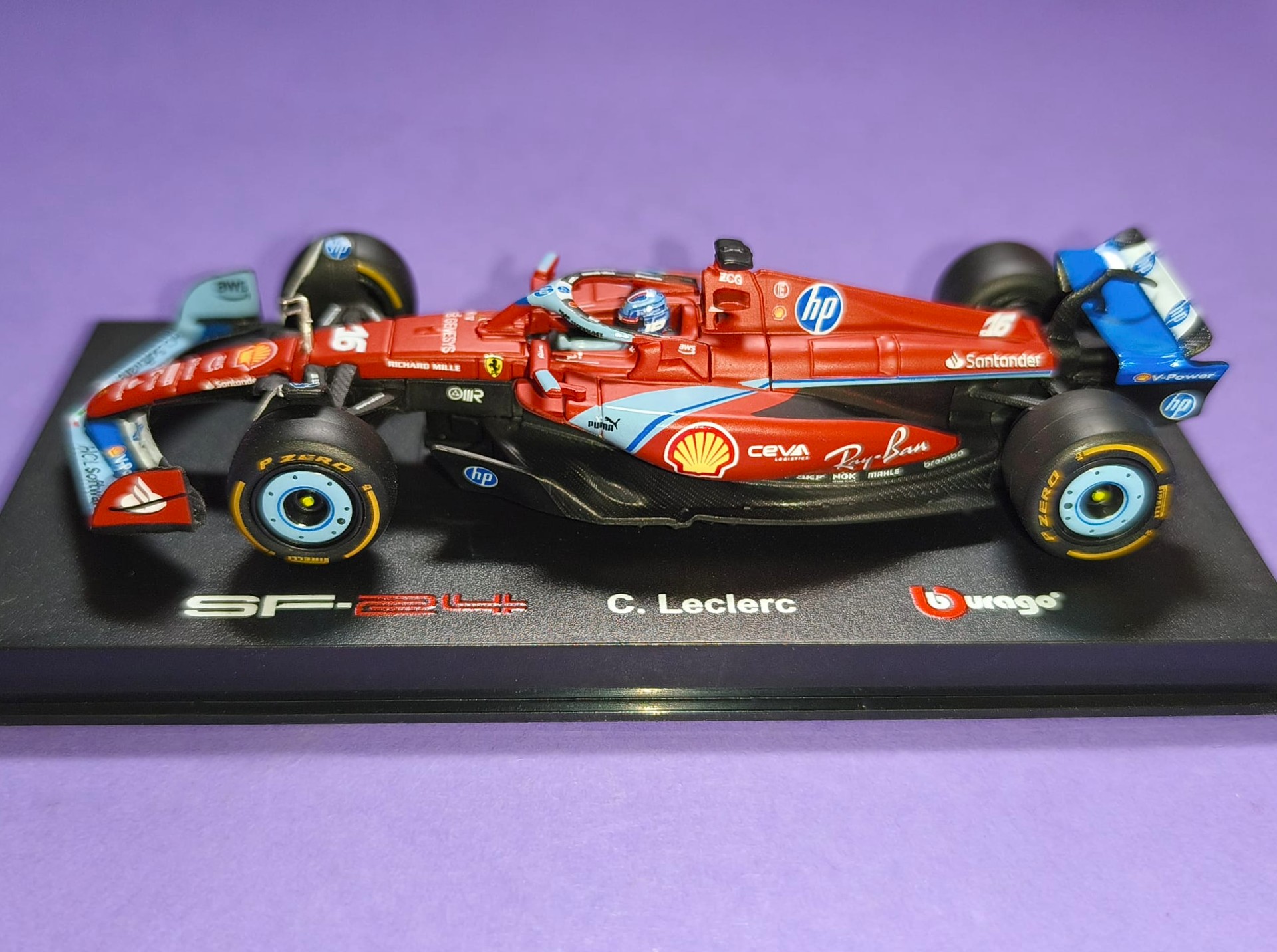 Modellauto 1:43 NEU, Charles Leclerc, Ferrari, Formel 1 Grand Prix Miami USA 2024, in Plexiglasbox und Kartonhülle.