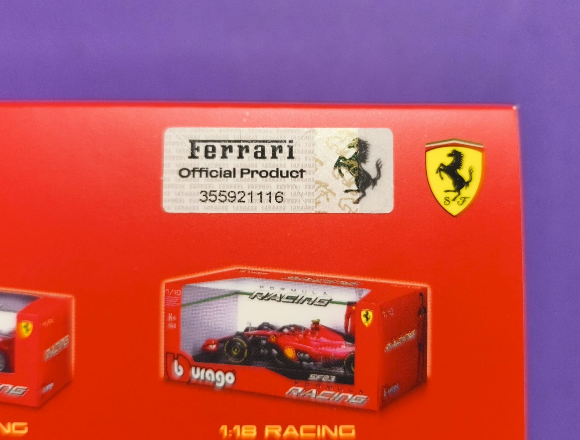 Modellauto 1:43 NEU, Charles Leclerc, Ferrari, Formel 1 Grand Prix Miami USA 2024, in Plexiglasbox und Kartonhülle.