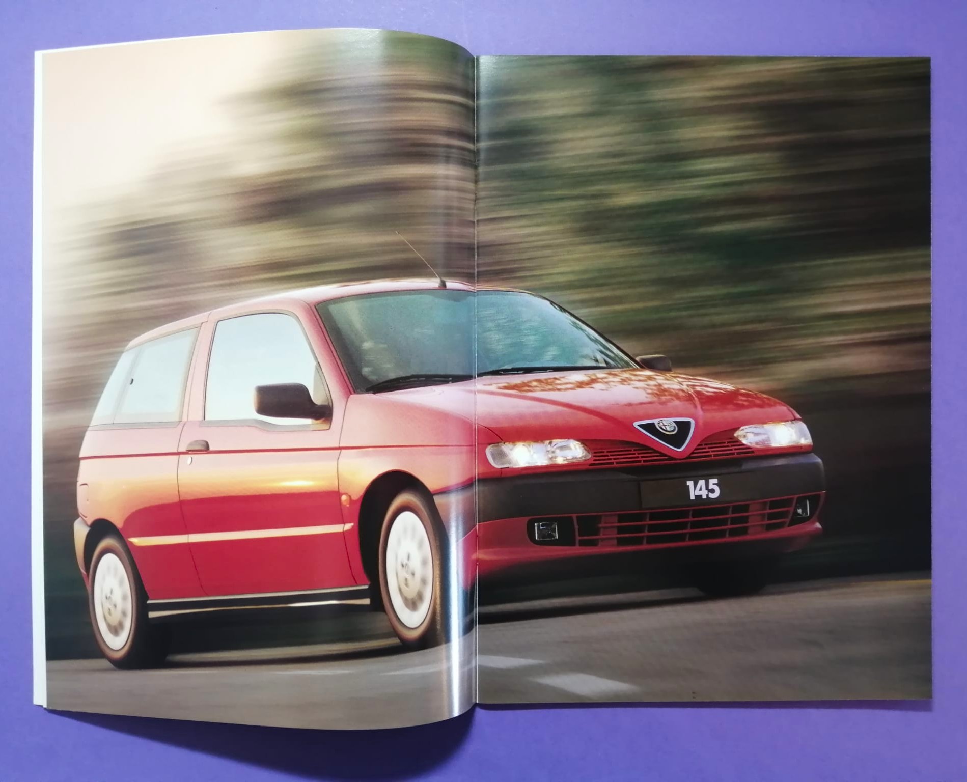 altes Original Autoprospekt, Alfa-Romeo 145, TI, Quadrifoglio,... aus dem Jahr 1997, 2 teilig