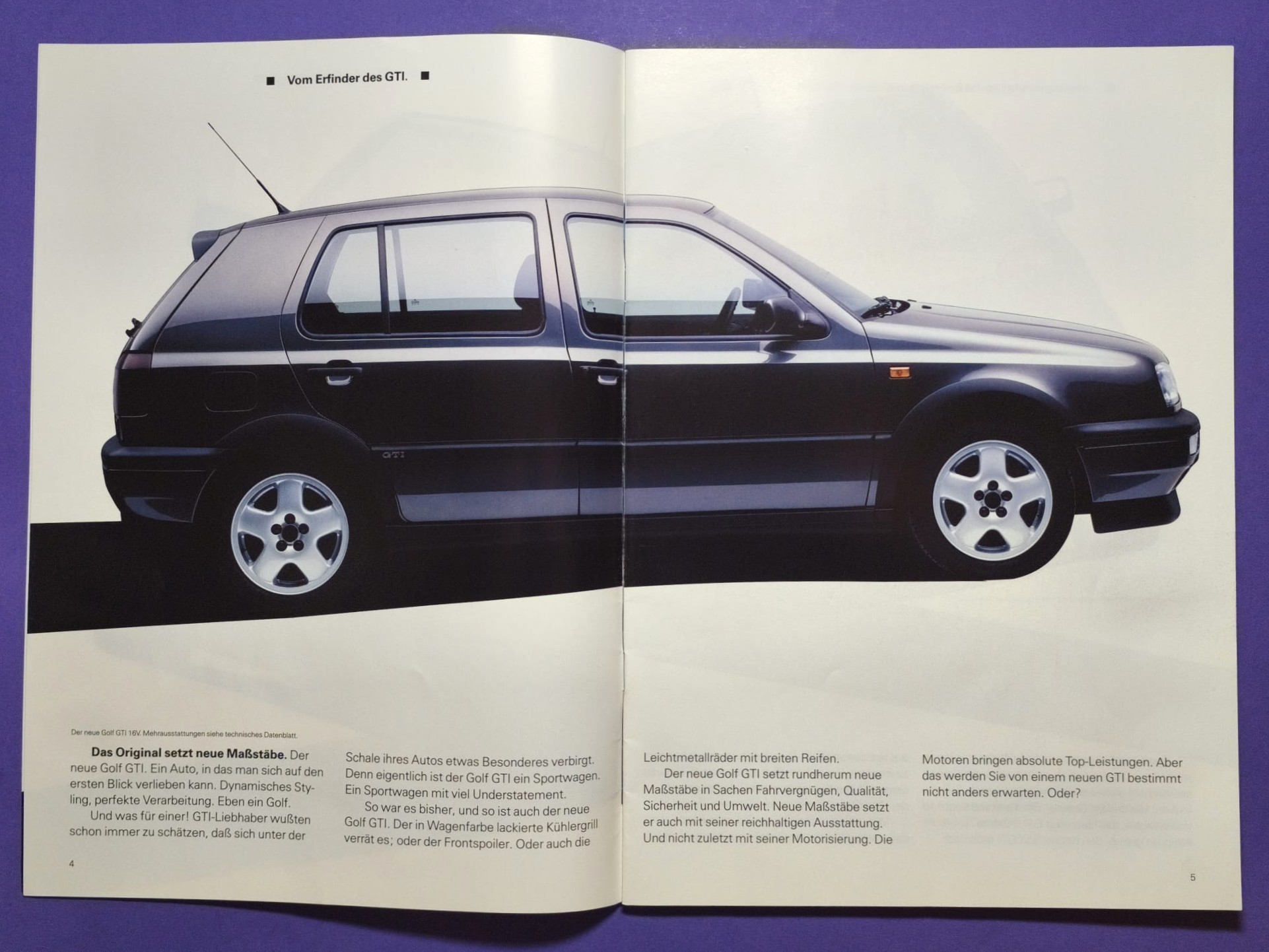 altes Original Autoprospekt, VW Golf 3 GTI 16V, Ausgabe Österreich 09/1991