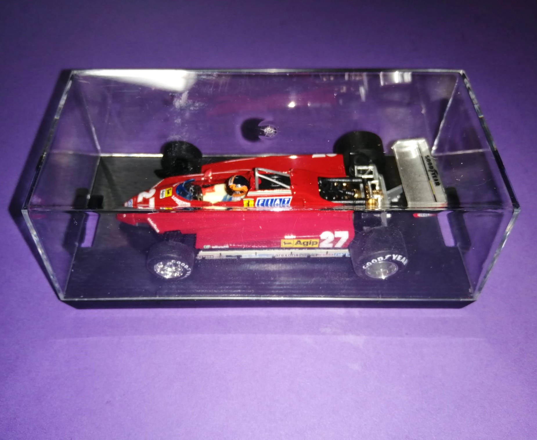 BRUMM Modellauto 1:43, Gilles Villeneuve, Ferrari 126C Turbo, Formel 1 Grand Prix San Marino Imola 1982, In Original Plexiglasbox und Kartonhülle.