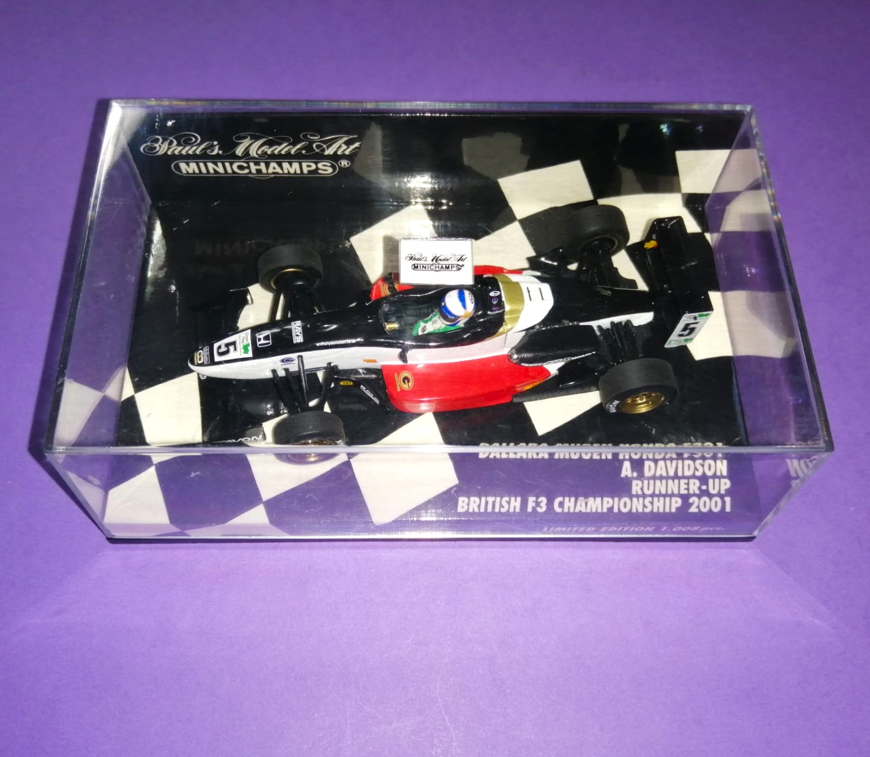altes MINICHAMPS Modellauto 1:43, Anthony Davidson, Dallara Mugen Honda F301, Britisher Formel 3 Meister 2001, In Original Plexiglasbox.