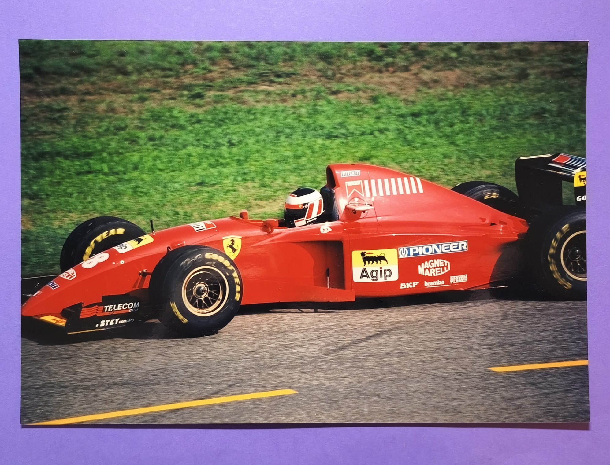 altes Pressefoto 20x30cm, Gerhard Berger, Ferrari, Formel 1 Grand Prix Deutschland Hockenheimring 1995