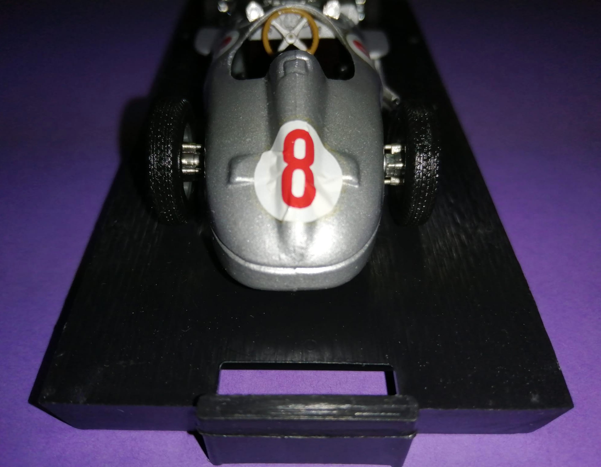BRUMM Modellauto 1:43, Mercedes Benz W196, Formel 1 Grand Prix 1954, in Original Plexiglasbox und Kartonhülle. 