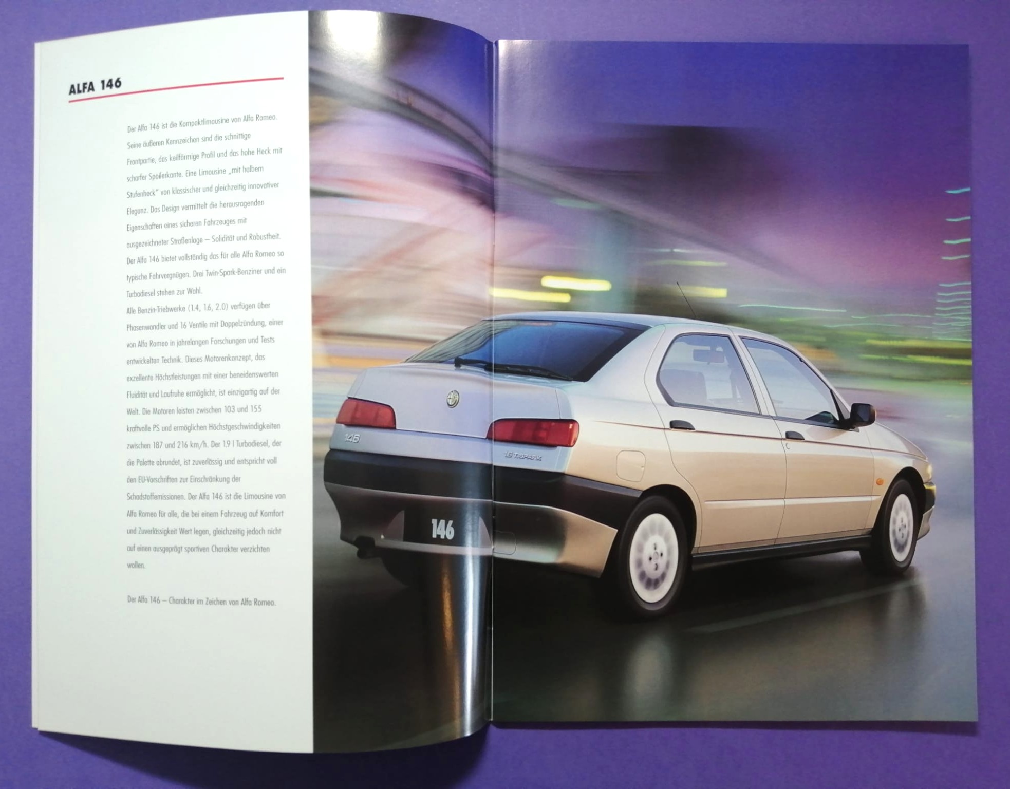 altes Original Autoprospekt, Alfa-Romeo 146, TI,... aus dem Jahr 1998, 4 teilig