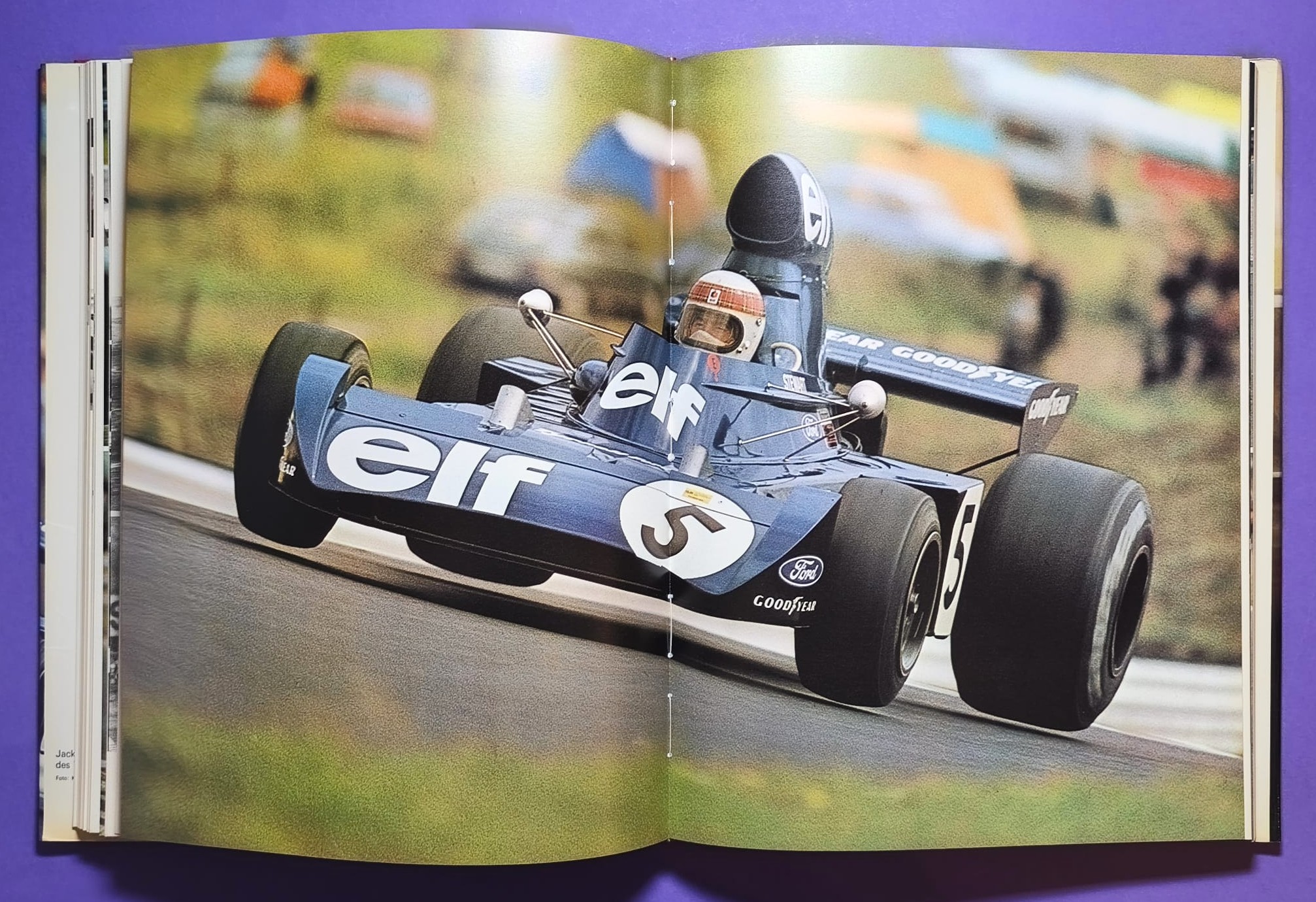altes Buch, Auto Jahr 1973-1974, Nr. 21, Ford Capri, Fiat 124 Spider & X19, Renault Alpine 110, Matra, Porsche, .. Formel 1, 2, LeMans, Rallye, USA.. Cevert, Stewart, Peterson, Lauda.. Lotus,..