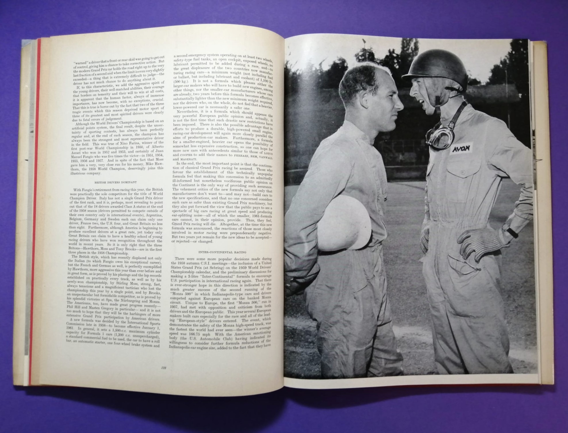 RARITÄT! sehr altes Buch, Automobile Year 1958-1959 Nr.6, Borgward, Porsche Spider,.. Formel 1, LeMans, Targa Florio,.. Brooks, Hailwood, Surtess,.. Aston Martin DBR1/300,.. ENGLISCH!