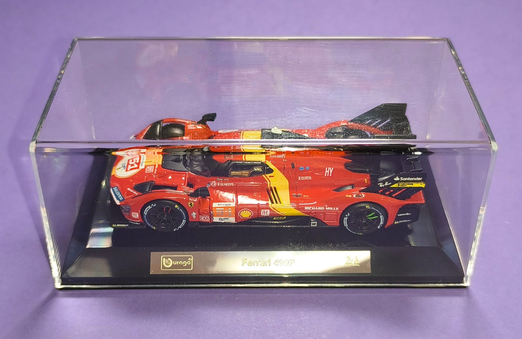 Modellauto 1:43 NEU, Ferrari 499P, Sieger 24h LeMans 2023, in Plexiglas und Kartonbox.
