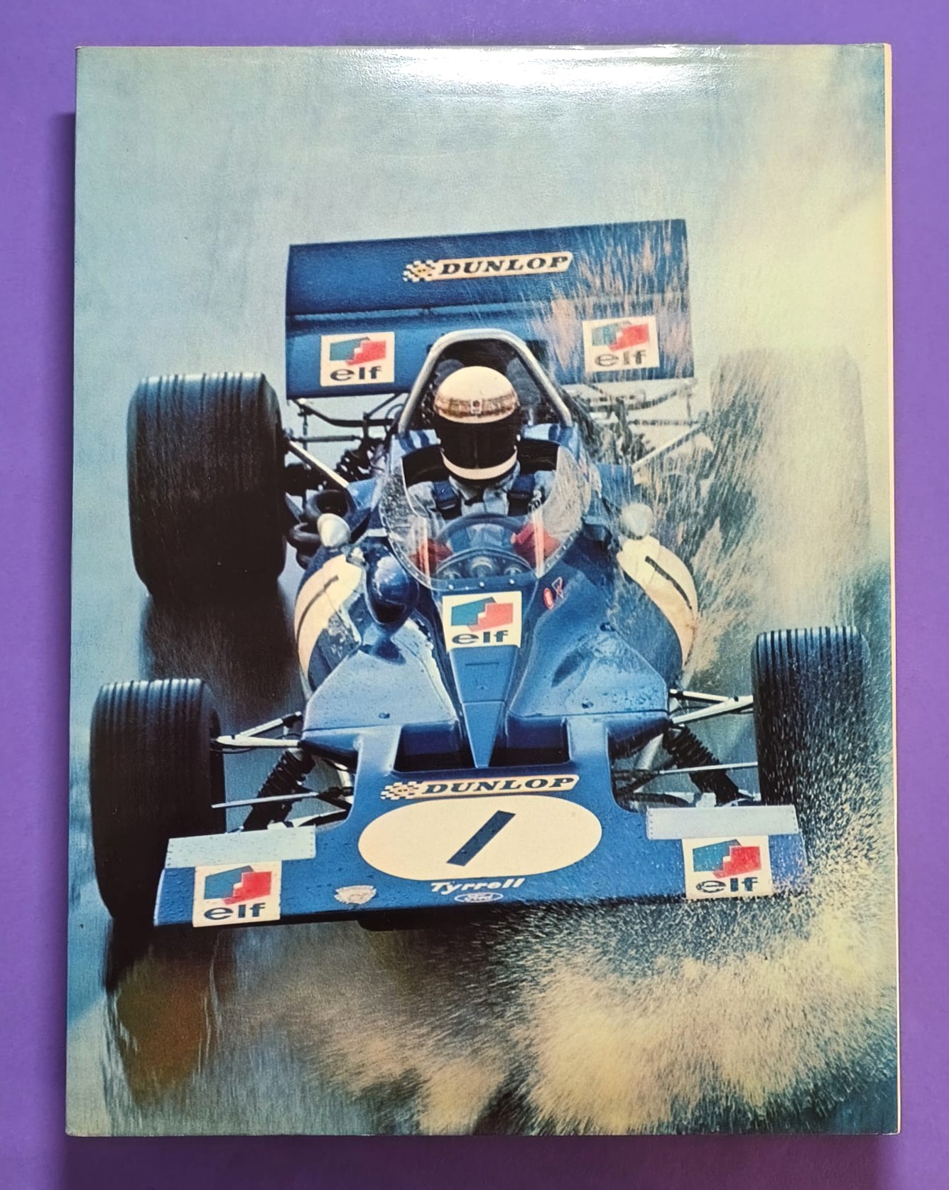 altes Buch, Auto Jahr 1970-1971, Nr. 18, Jochen Rindt Formel 1 Grand Prix Weltmeister, Lotus72, LeMans, CanAm, Indy Car,.. Stewert, Cevert, Ickx, Brabham,.. Ferrari, Porsche 917, Matra,.. Citroen SM, Straßenautos,..
