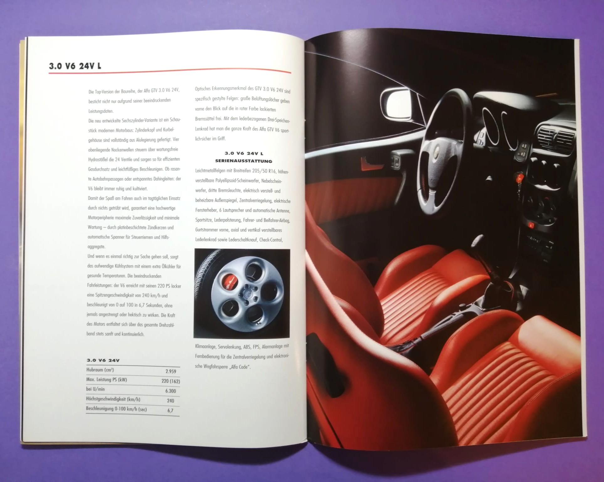 altes Original Autoprospekt, Alfa-Romeo GTV Coupe, V6.., aus dem Jahr 1997, 2 teilig