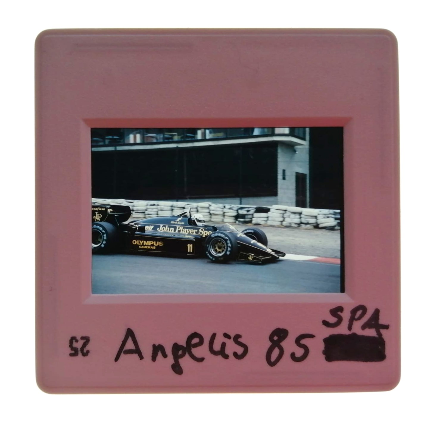 altes Presse Foto DIA, Elio de Angelis, John Player Lotus, Formel 1 Grand Prix Belgien Spa-Francorchamps 1985, 5x5cm